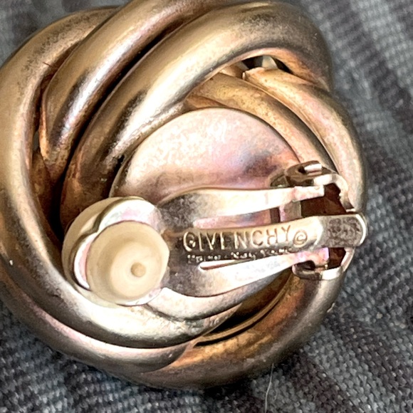 Givenchy Vintage Signed Double Love Knot Silver Clip On Earrings - Picture 4 of 6